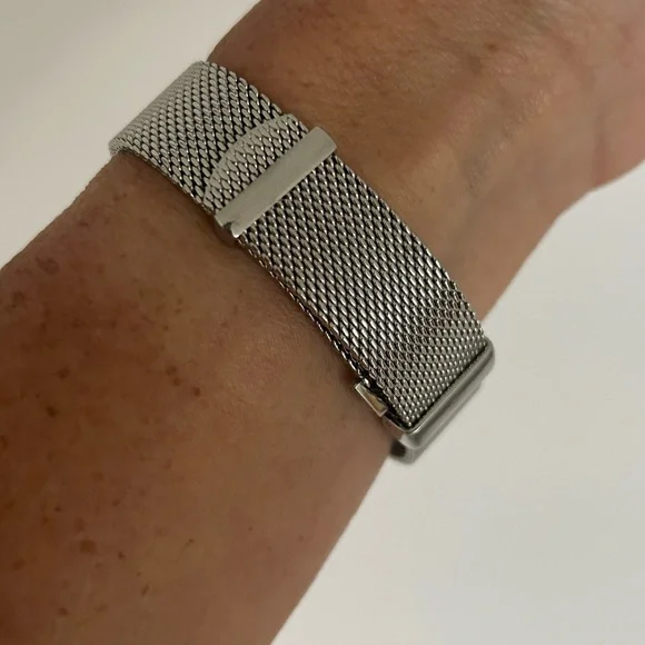 Movado ladies watch. Like new! Pristine condition. No scratches. Great buy! - Picture 7 of 8